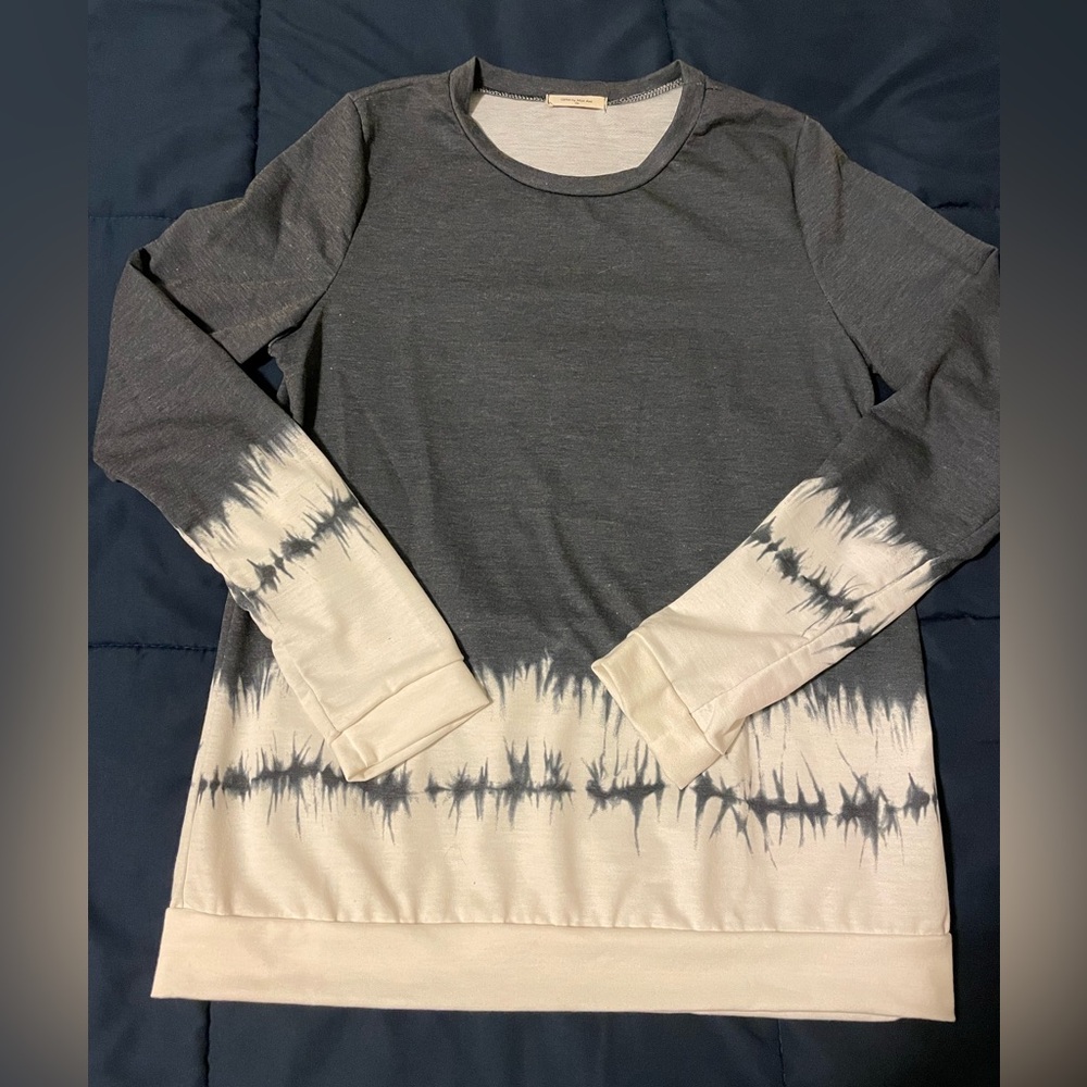 12 PM - Grey/White Tie-Dye Long Sleeve